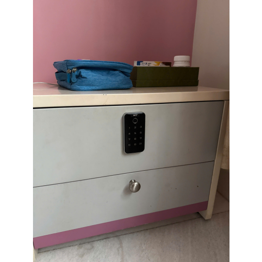 Khóa tủ ultralock M-17 phiên bản cao cấp, Chức cài đặt dành cho cá nhân, công ty, phòng tập công cộng